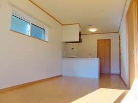 Living and room.  ◆ 10.6 Pledge of living dining ◆