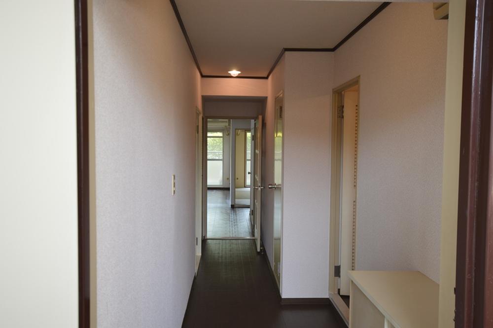 Non-living room. Indoor (June 2013) Shooting