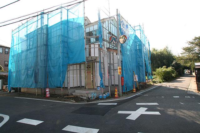 Local appearance photo. Local (11 May 2013) Shooting