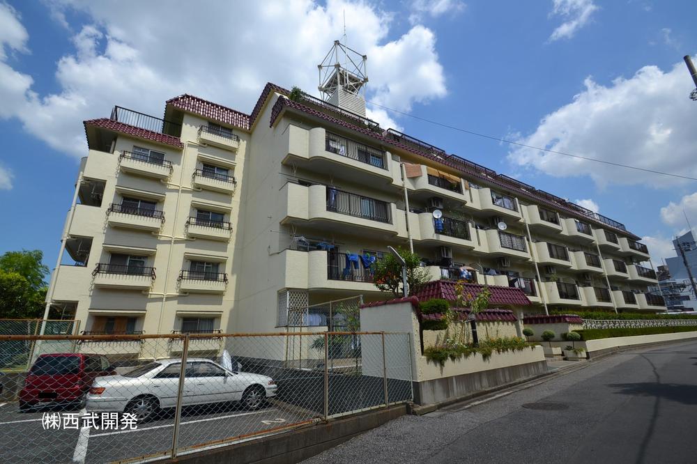 Local appearance photo. Local (June 2013) Shooting