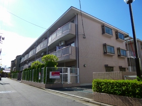 Building appearance. Shiki is auto apartment with a lock of a 10-minute walk from the train station