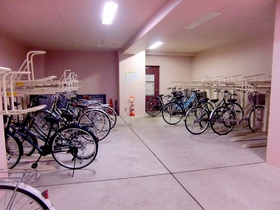 Other common areas. There is a wide internal building bicycle parking lot! 