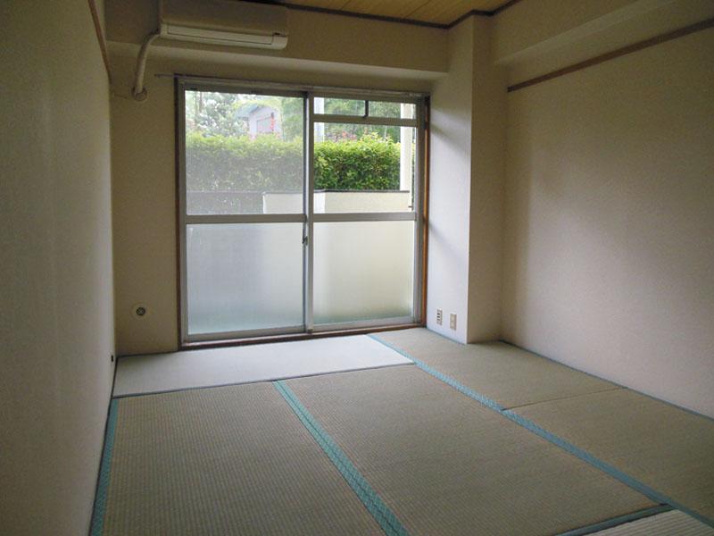Non-living room. Japanese style room