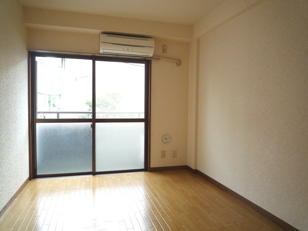 Other room space