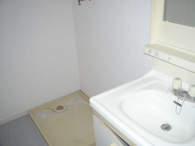 Washroom. The same is by Property of the room