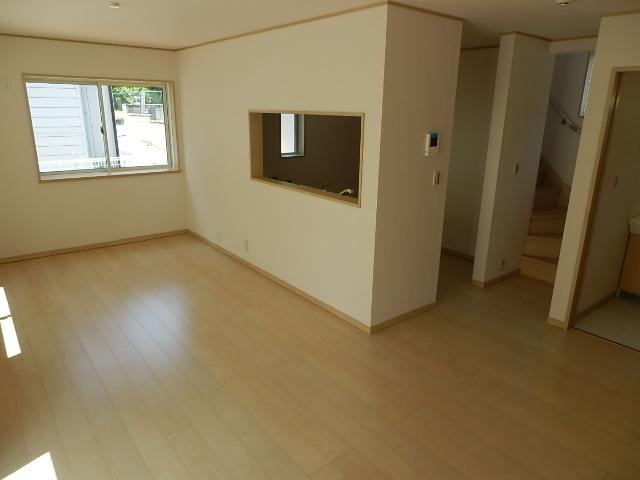 Same specifications photos (living). ( Building) same specification