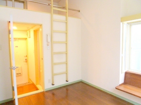 Living and room. Loft with a Western-style with a variety of Tsukaimichi ☆