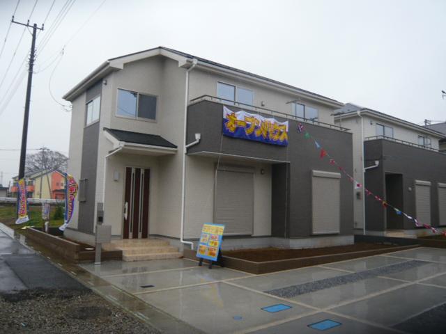 Local appearance photo.  ■ 1 Building _2290 ten thousand! 