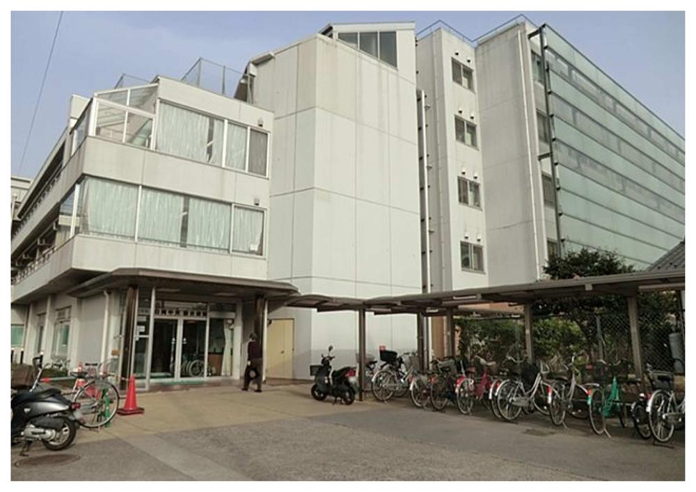 Hospital. 1048m until the medical corporation Association of nursing meeting Shiraoka Central General Hospital