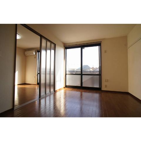 Other room space