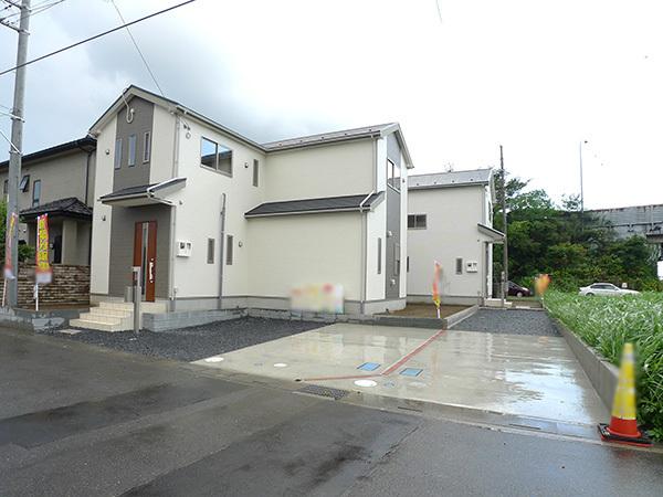 Local photos, including front road. Local (September 2013) Shooting