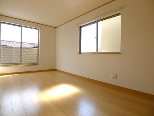 Non-living room. Indoor (September 2013) Shooting Building 2