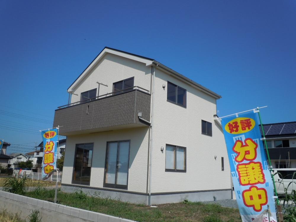 Same specifications photos (appearance). ( Building) same specification