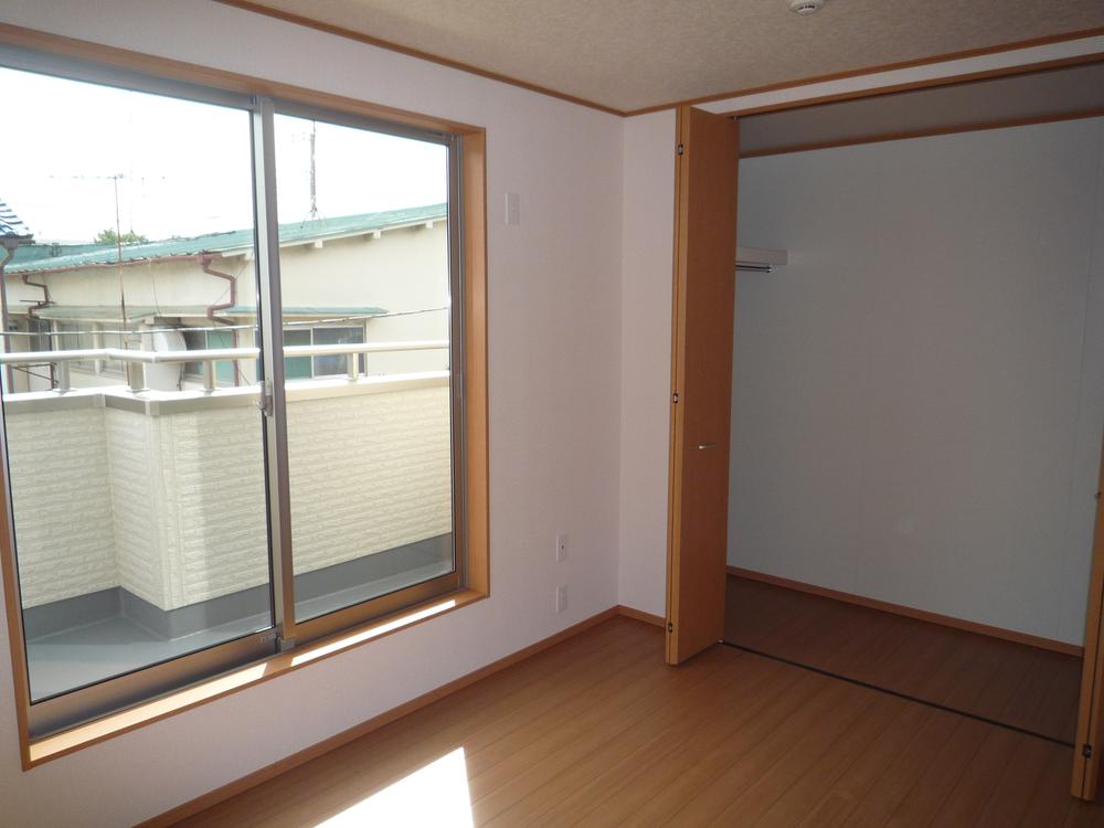 Model house photo. Sunny popular counter kitchen in the day boast of a good location a corner lot and neighboring land parking, Spacious 17 Pledge facing south is attractive on the same day of your tour Allowed newly built My home is 24,800,000 yen attractive