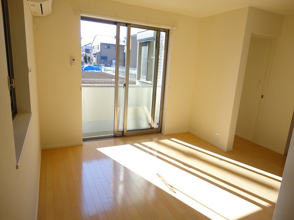 Living and room