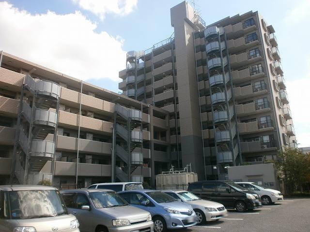 Local appearance photo. Commute ・ Commute ・ Convenient shopping! Living environment favorable Local (September 2013) Shooting