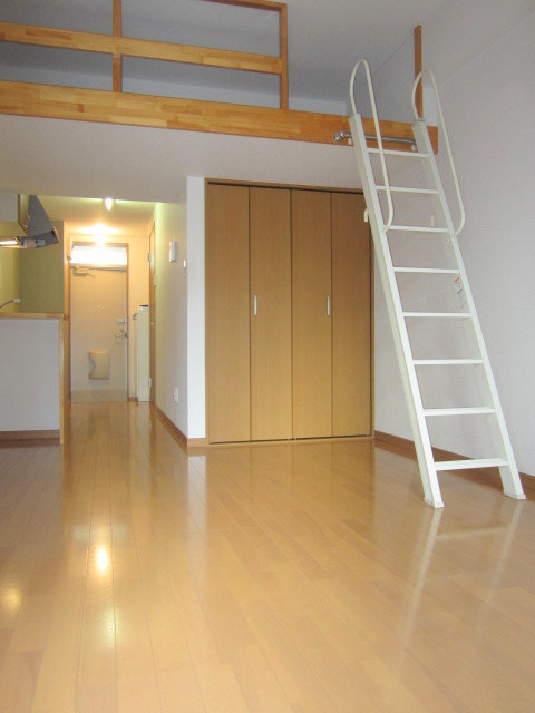 Living and room