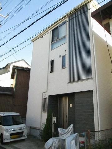 Local appearance photo. Hikawa 4-minute walk from the elementary school (300m)! Nursery ・ kindergarten ・ Located in the neighborhood, such as super! This property is recommended for families with children come of We look forward to Contact Us. Local (11 May 2013) Shooting