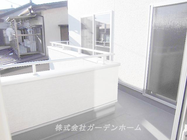 Balcony. Your laundry even Hiro ~ Clauses Jose