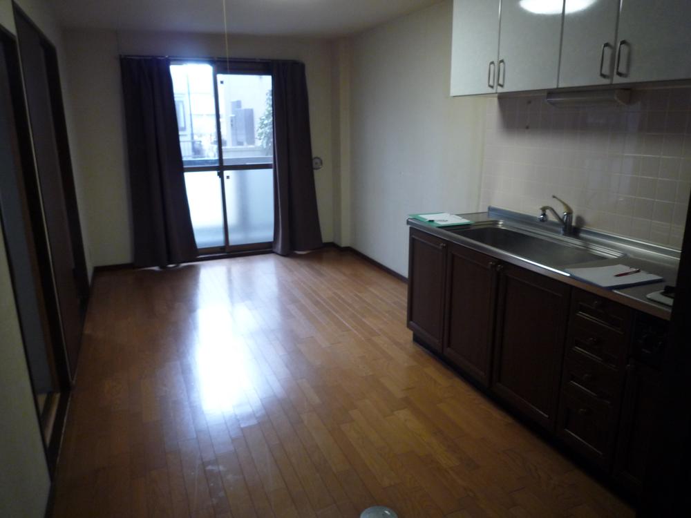 Living. Indoor (March 2013) Shooting