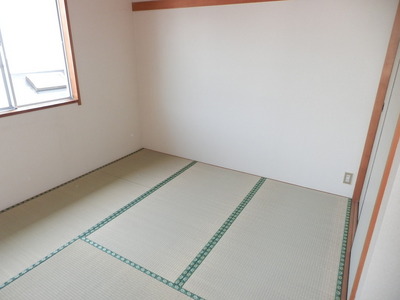 Living and room. The futon faction is room Recommend tatami