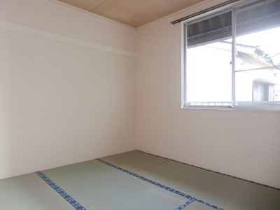 Living and room. The futon faction is room Recommend tatami