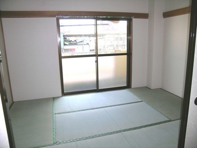 Living and room. The futon faction is room Recommend tatami