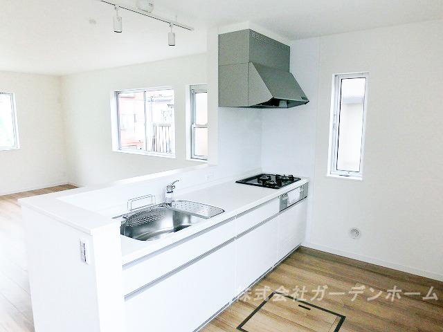Kitchen.  ■ Open House held in. Designer housing in cleanliness. Please visit once a day boast of new mansion ■ 