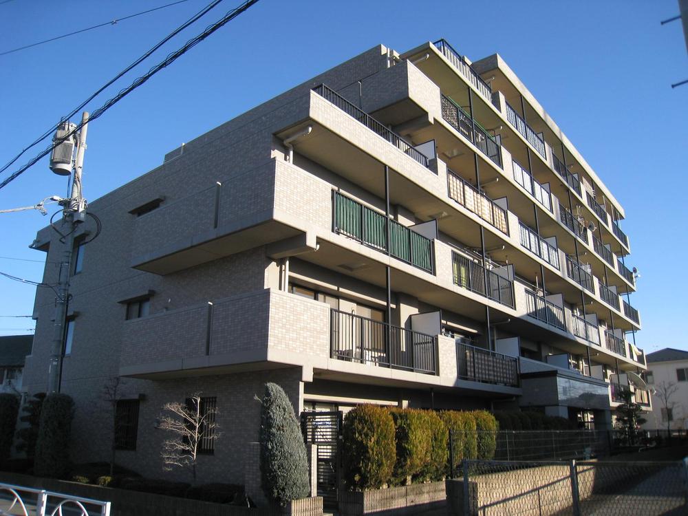 Local appearance photo