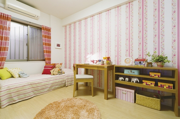 [Private room of the children very happy] Full consideration has been the same property to such as the position of the pillar. Put bed and refreshing, Storage has also been plenty of secure private room is the "Children's Castle" (photo Western-style (2))