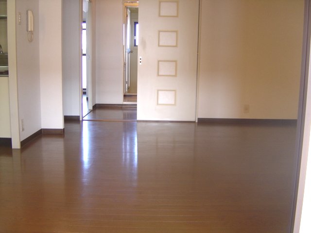 Living and room