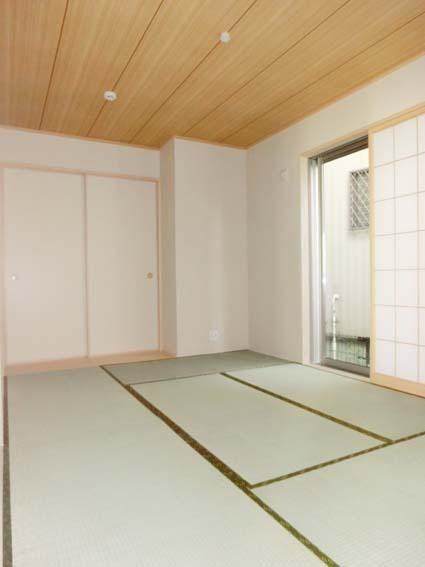 Non-living room. Building 3