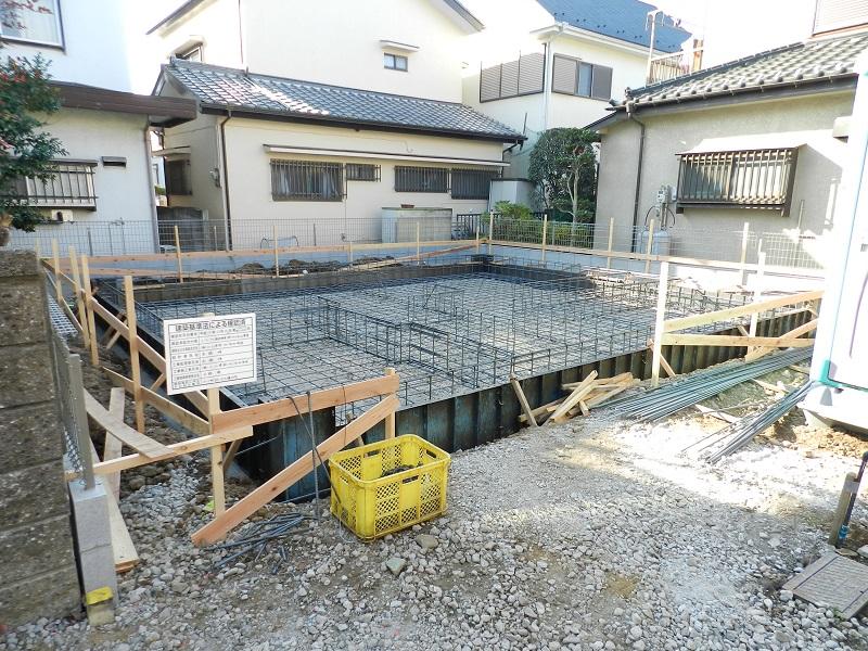 Local appearance photo. Local (12 May 2013) shooting construction began! And 24 days completion of framework!