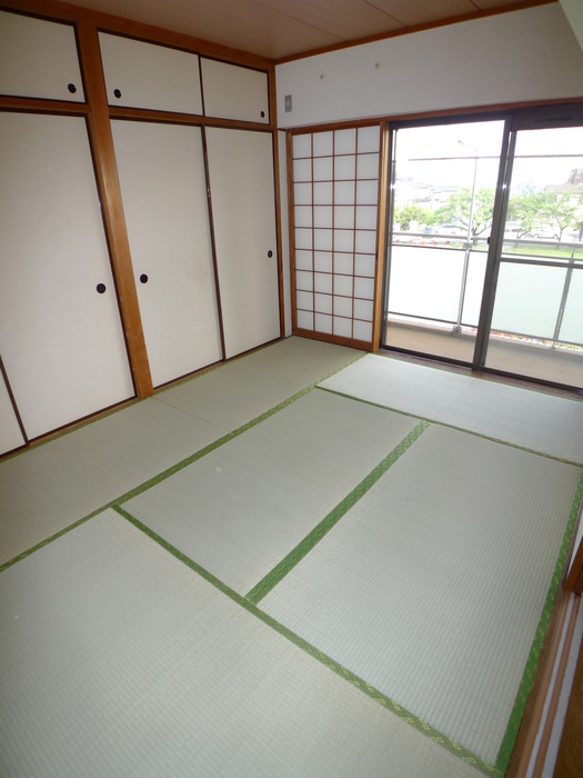 Other room space