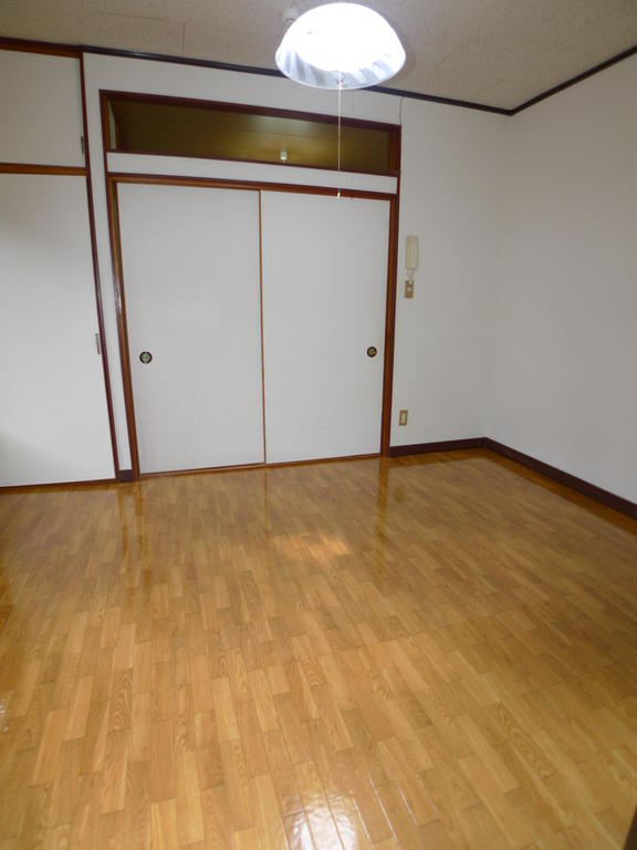 Other room space