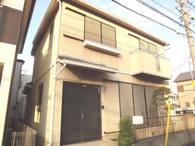 Local appearance photo. Local express stop station "Soka" station a 10-minute walk! Shopping facilities are also close commute, Life is both very convenient! All room is a south-facing sun per well of Property! Please refer to the local means! Local (12 May 2013) Shooting