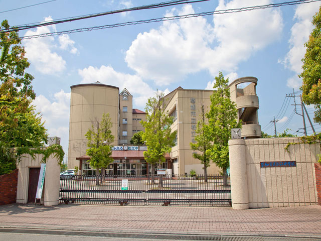 Junior high school. Soka Municipal Matsue junior high school (junior high school) up to 538m