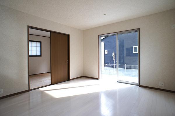 Living. Indoor (11 May 2013) Shooting 10 Building