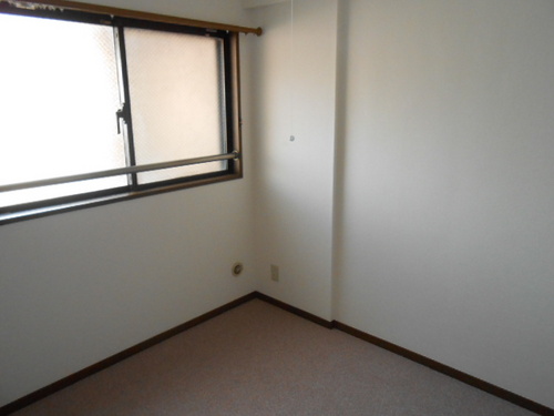 Other room space. Western-style about 4.4 tatami