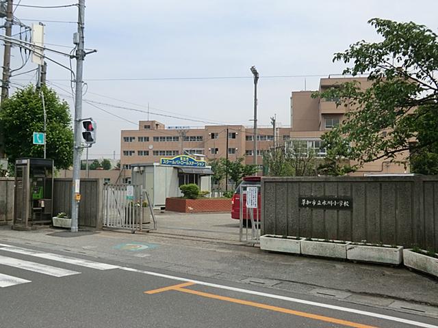 Primary school. Soka Municipal Hikawa to elementary school 420m