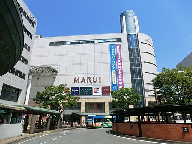 Shopping centre. 700m until Marui Soka shop