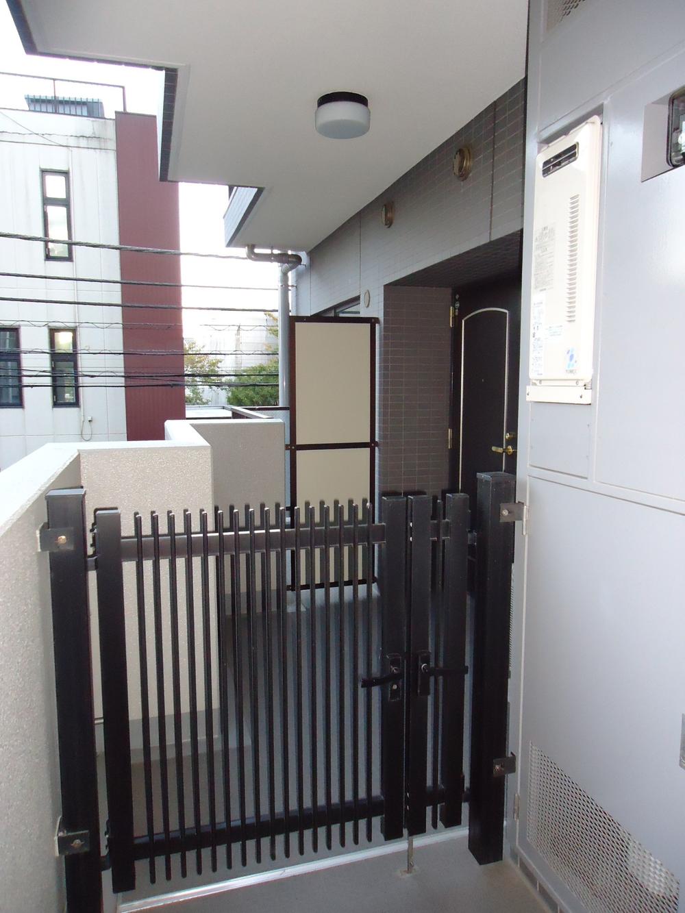 Other. Pouch about 5.51 sq m