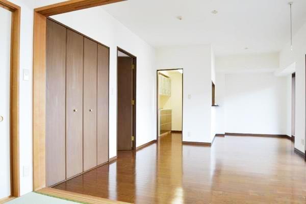 Living. Beautifully renovated