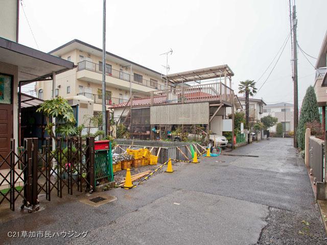 Local photos, including front road