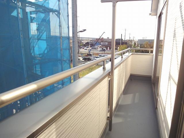 Balcony. 7 Building site (October 28, 2013) Shooting