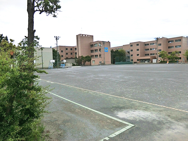 Primary school. Soka 1459m to stand Yahata elementary school (elementary school)