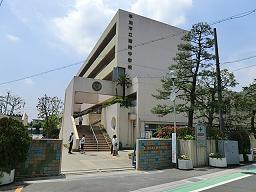Junior high school. Soka Municipal Sezaki until junior high school 90m