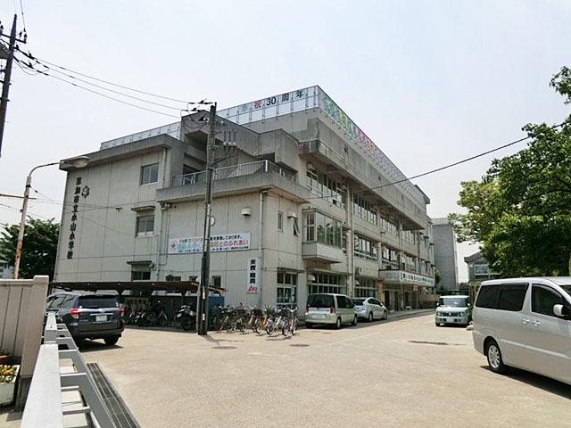 Primary school. Oyama Elementary School