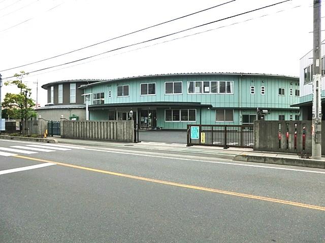 kindergarten ・ Nursery. Seimon 370m to kindergarten