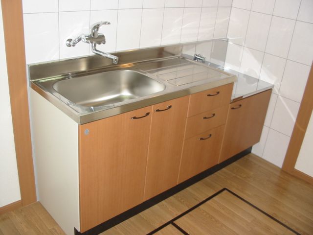 Kitchen. Of your choice is a gas stove can be installed.